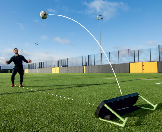 Actie voor voetbalscholen